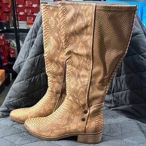 BareTraps Brown Snake Print Auburn WIDE CALF Boots - 9Wide